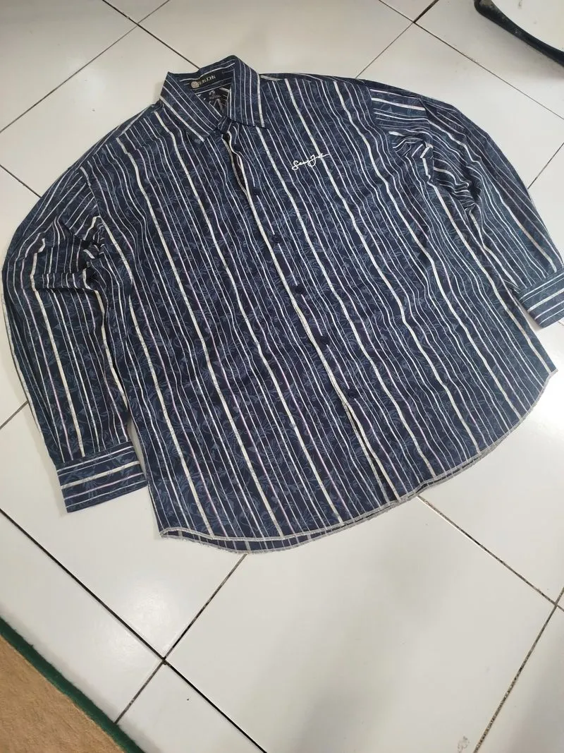 SeanJohn Pinstripe Flower Pattern Embroidery Shirt photo 1