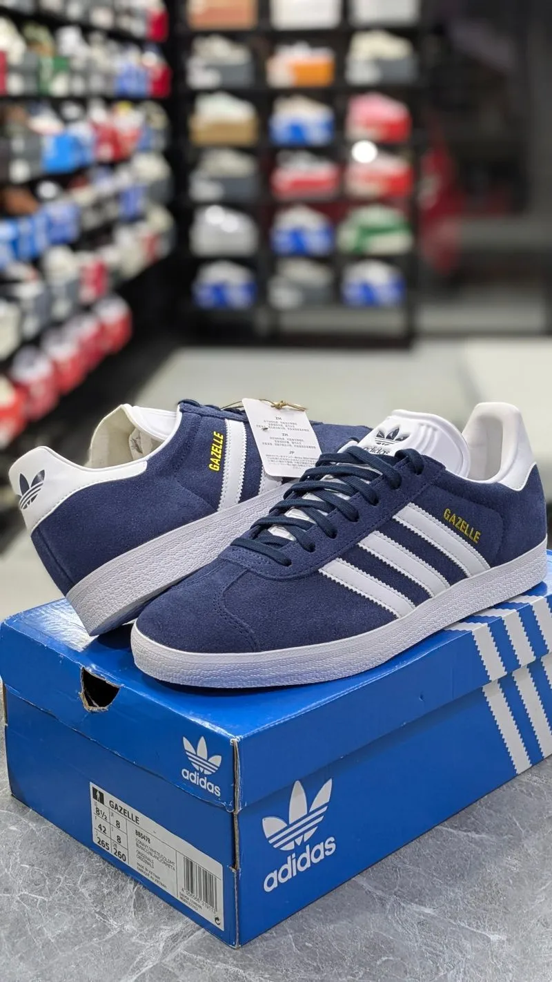 ADIDAS GAZELLE CONAVY  photo 1