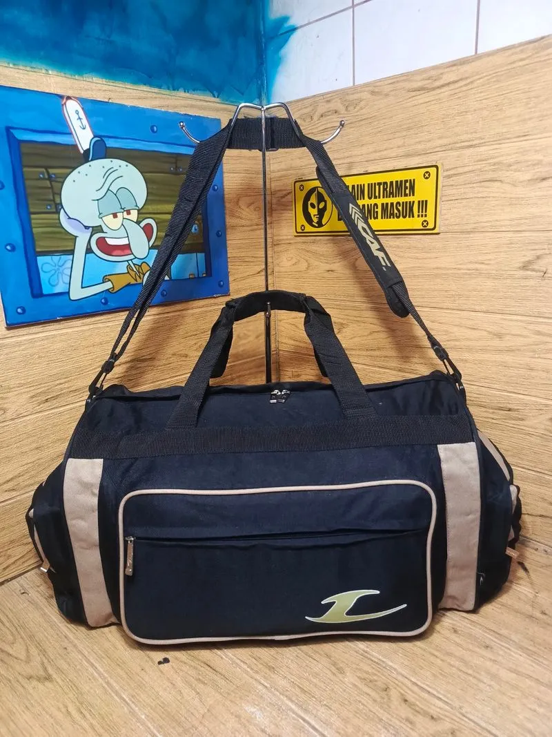Tas dufflebag travelbag olahraga Lecaf second original photo 1