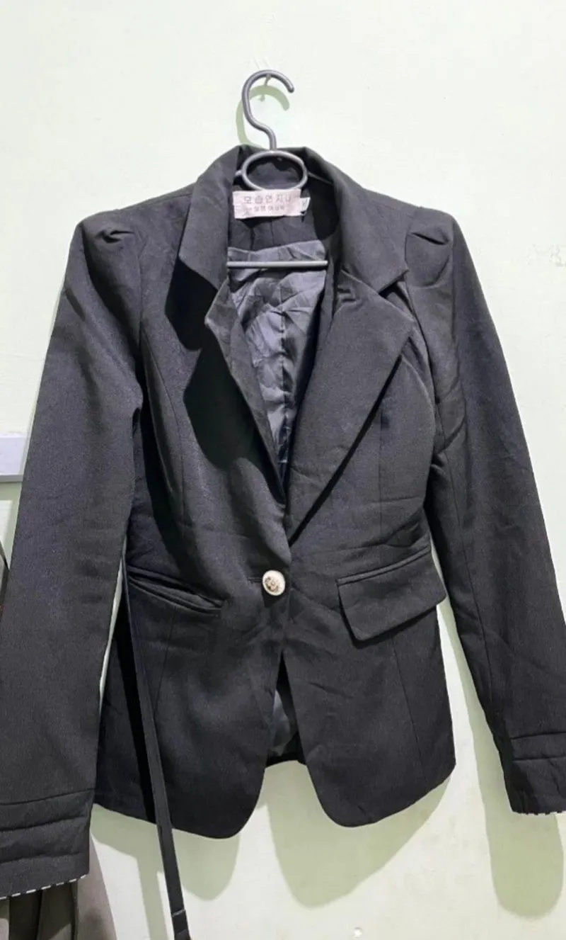 blazer hitam photo 1