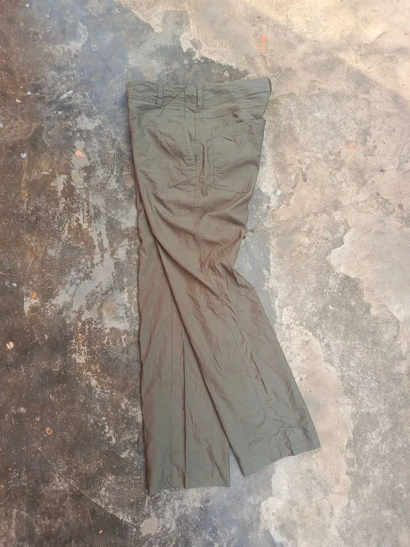 Nike golf pants celana panjang second branded bekas photo 1