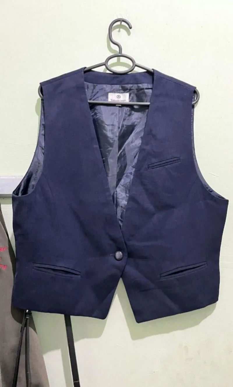 vest navy photo 1