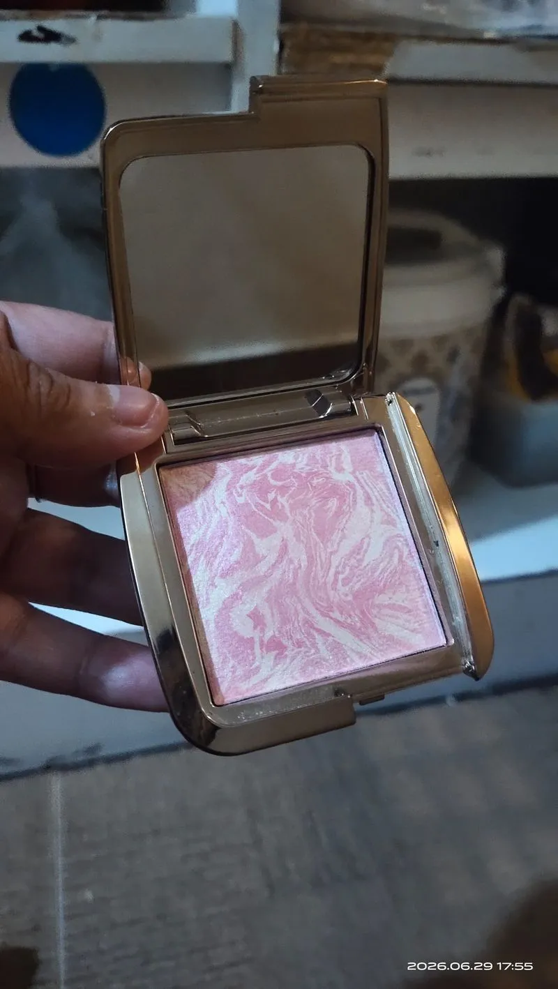 BELLECARVED Lighting Blush On Hasil GLOWING  photo 1