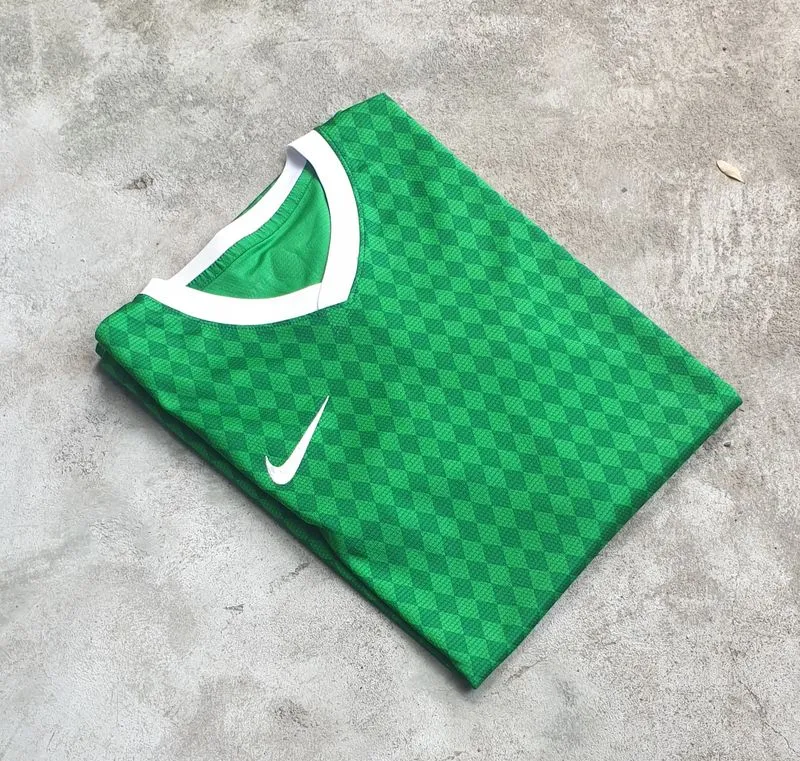 Casual T-shirt Pria green photo 1