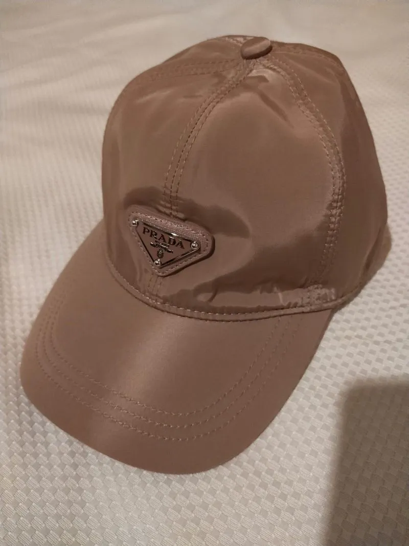Luxury PRADA caps sangat fashionable dan stylish photo 1