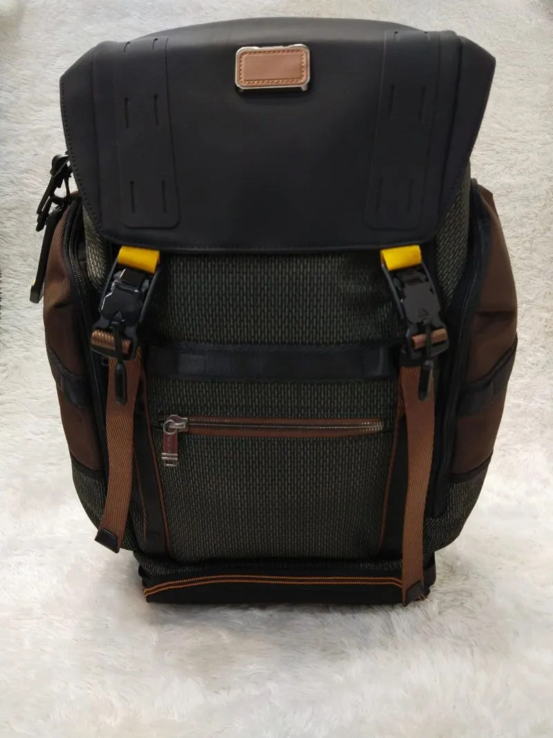 Luxury TUMI bagpack sangat stylish dan muat banyak photo 1