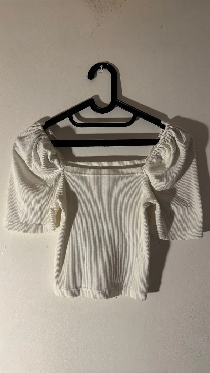 Crop tops photo 1