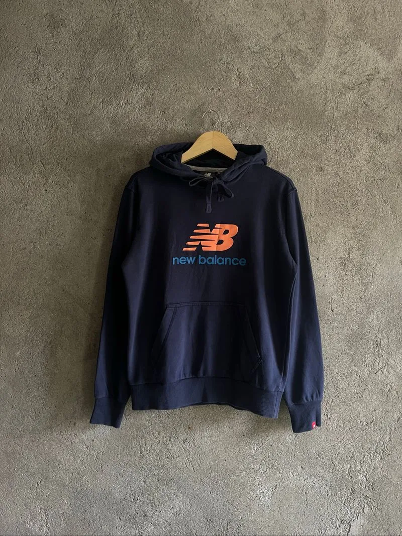 hoodie nb logo rubber photo 1