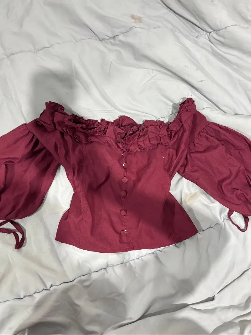 sabrina crop lengan pendek maroon photo 1