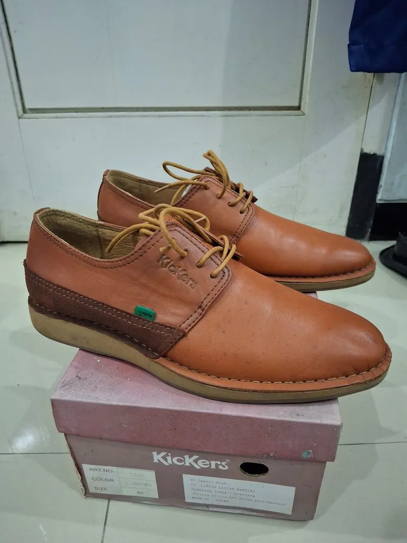 Kickers leather shoes photo 1