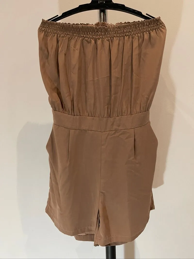 Never worn Jumpsuit BKK tube kemben celana pendek photo 1