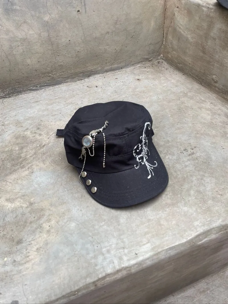 Reworked Hat Y2K, Cyber Sigilism photo 1