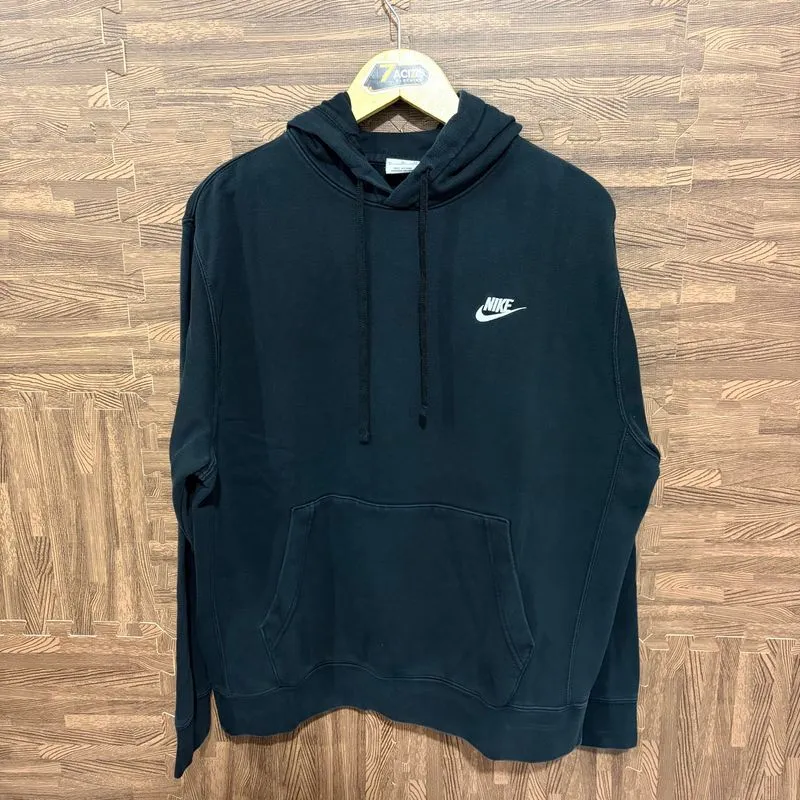 NIKE CENTANG SMALL LOGO BORDIR photo 1