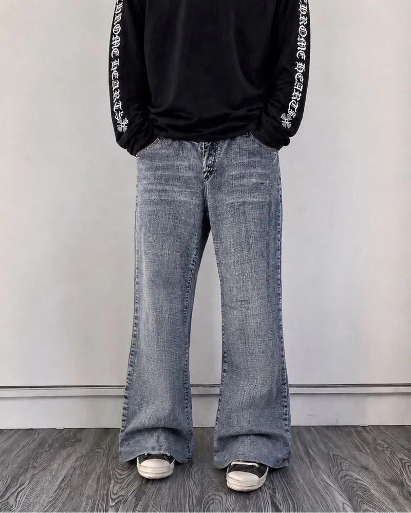 Jolyn Grey Wash - Low Waist Bootcut Jeans. photo 1