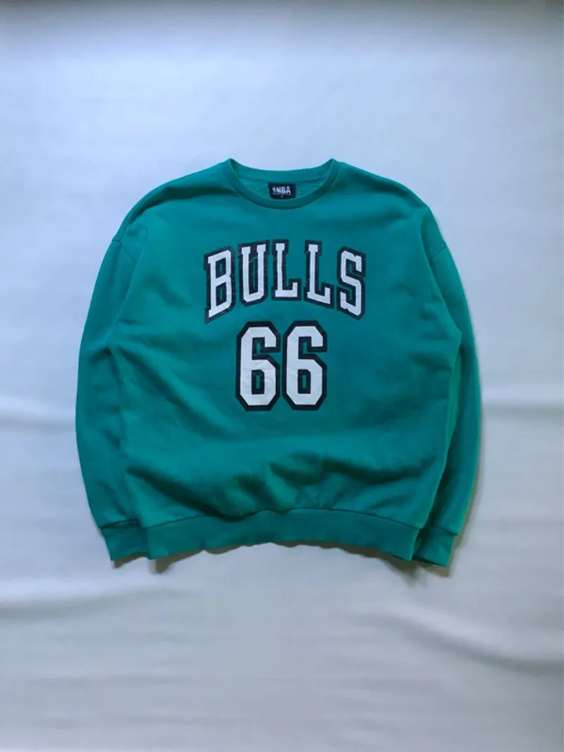 NBA Chicago Bulls 66 Crewneck  photo 1