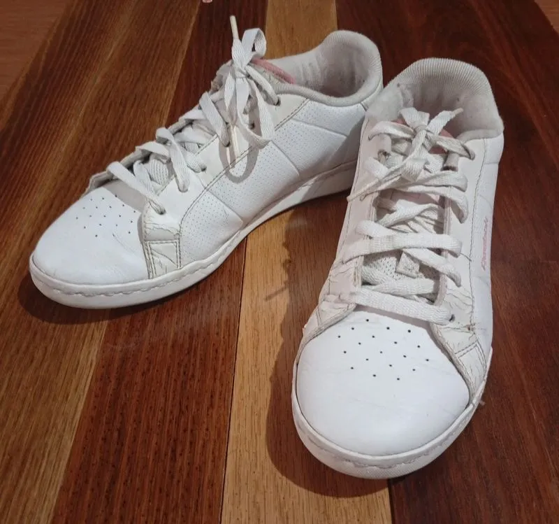 Sepatu Reebok Court Original Jual Santai photo 1