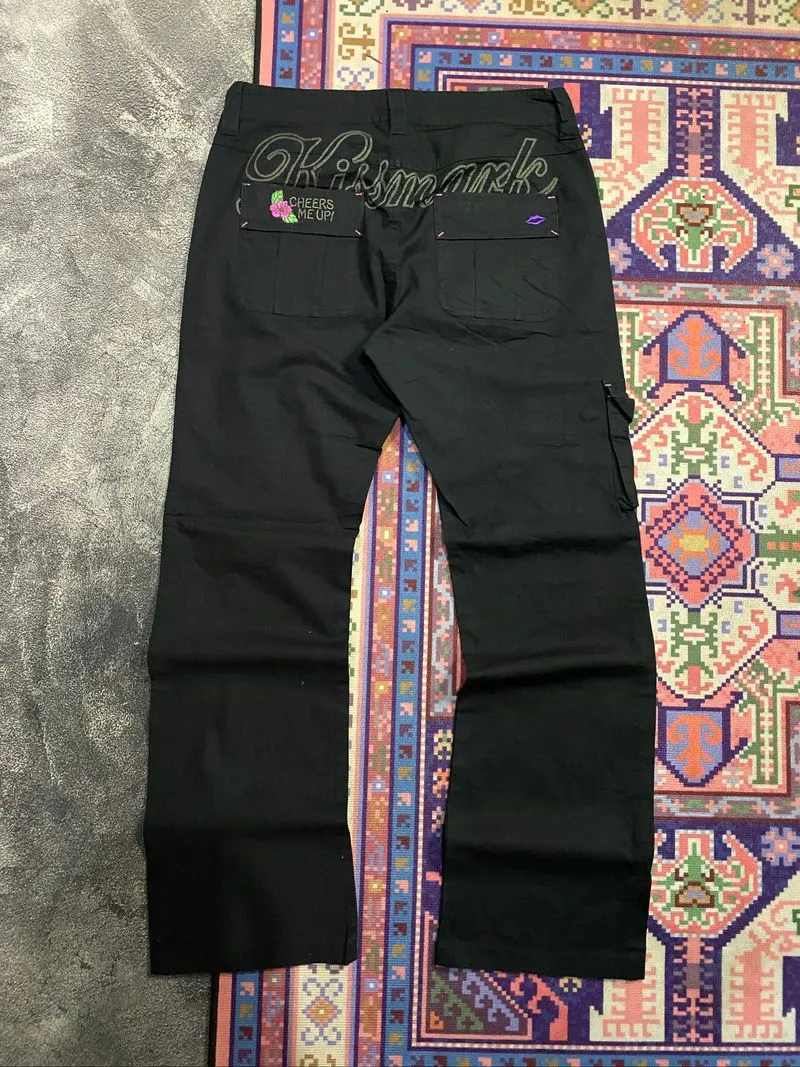 longpants kissmark photo 1