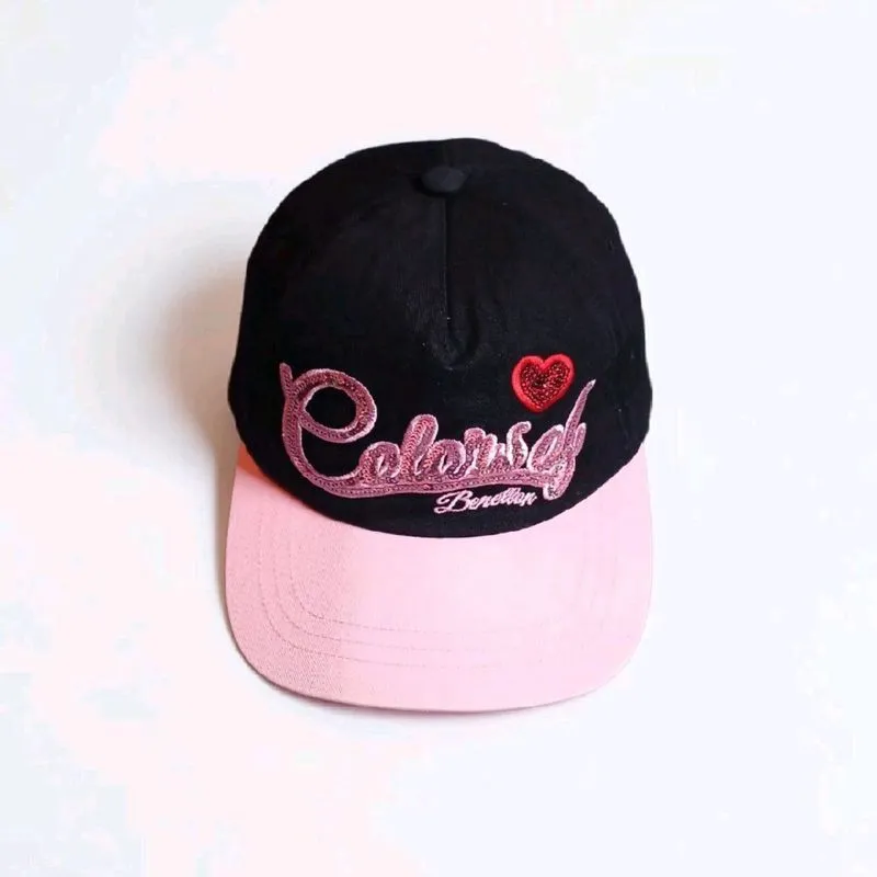 Topi United Colors Of Benetton | Thriftshop photo 1