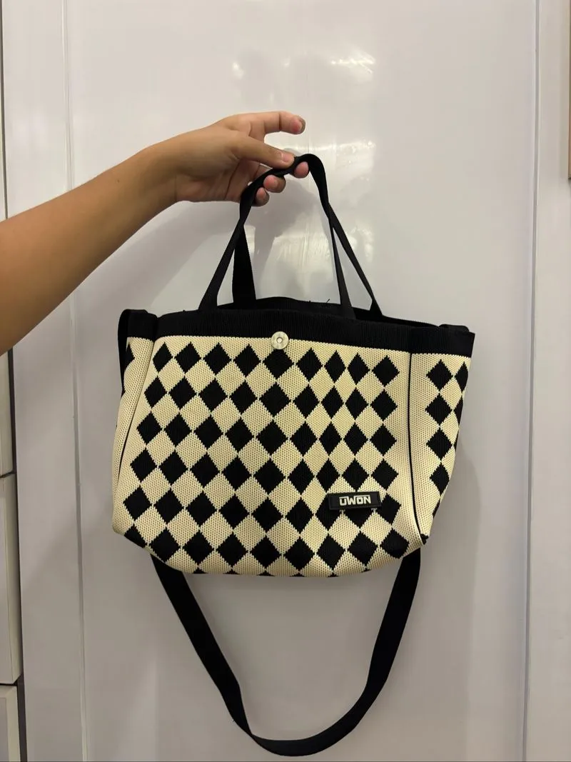 Tas selempang hitam putih photo 1