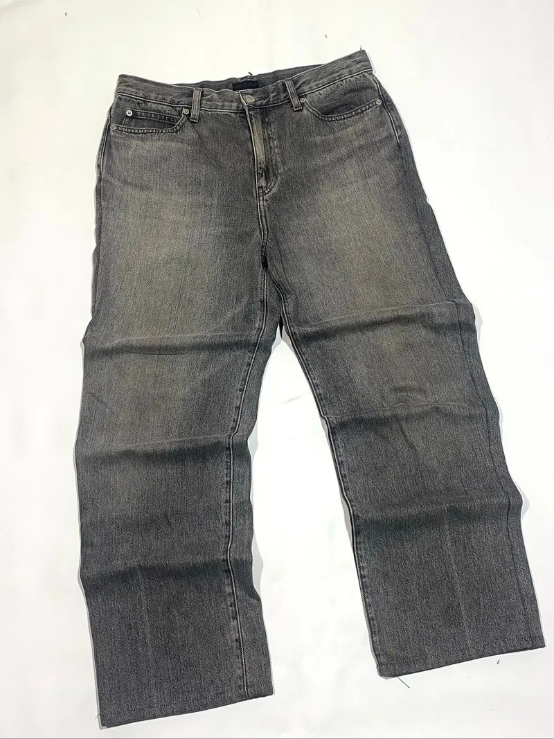 Uniqlo Baggy Jeans photo 1