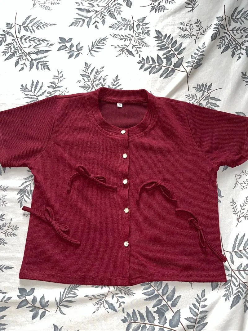 Top kekinian, size L , LD 85 photo 1
