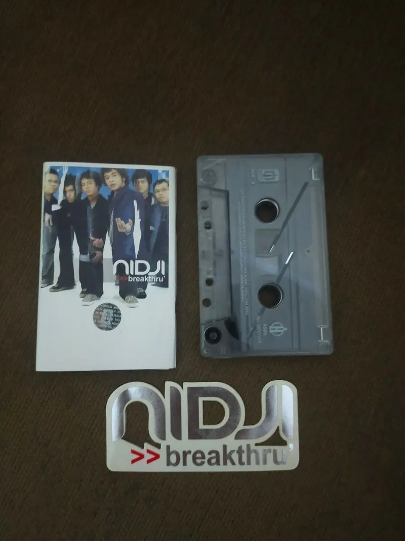 Kaset pita Nidji - Breakthru' photo 1