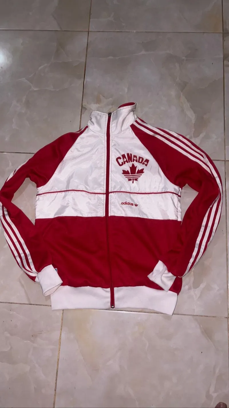 Tracktop Adidas Canada photo 1