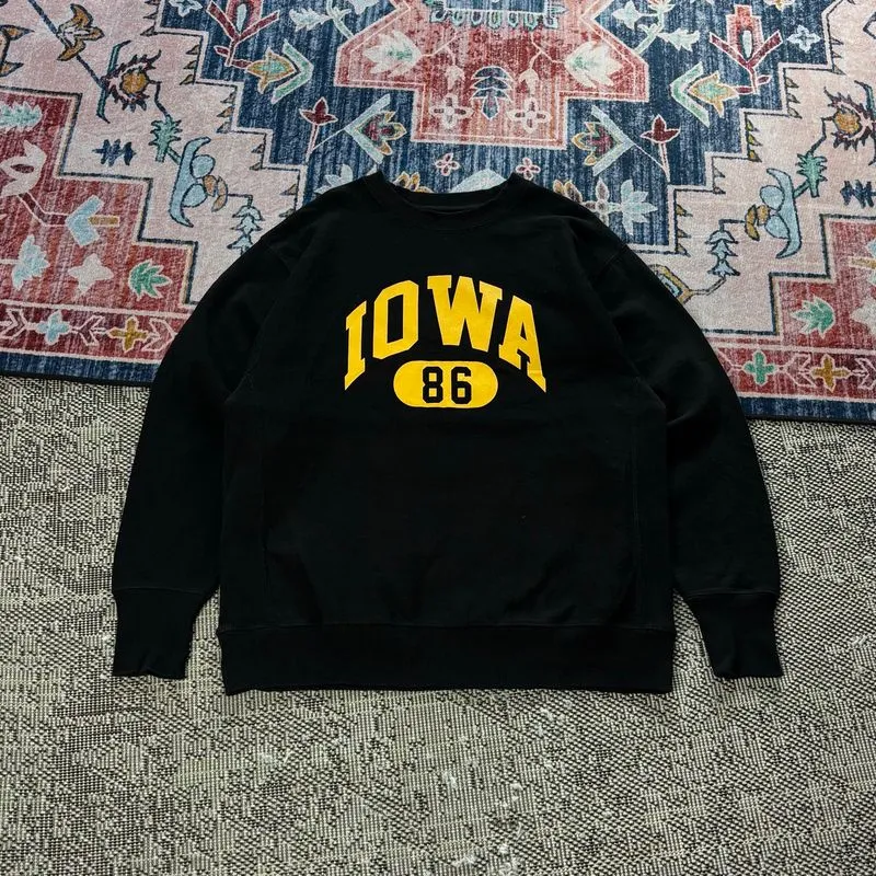 CREWNECK IOWA, size L photo 1
