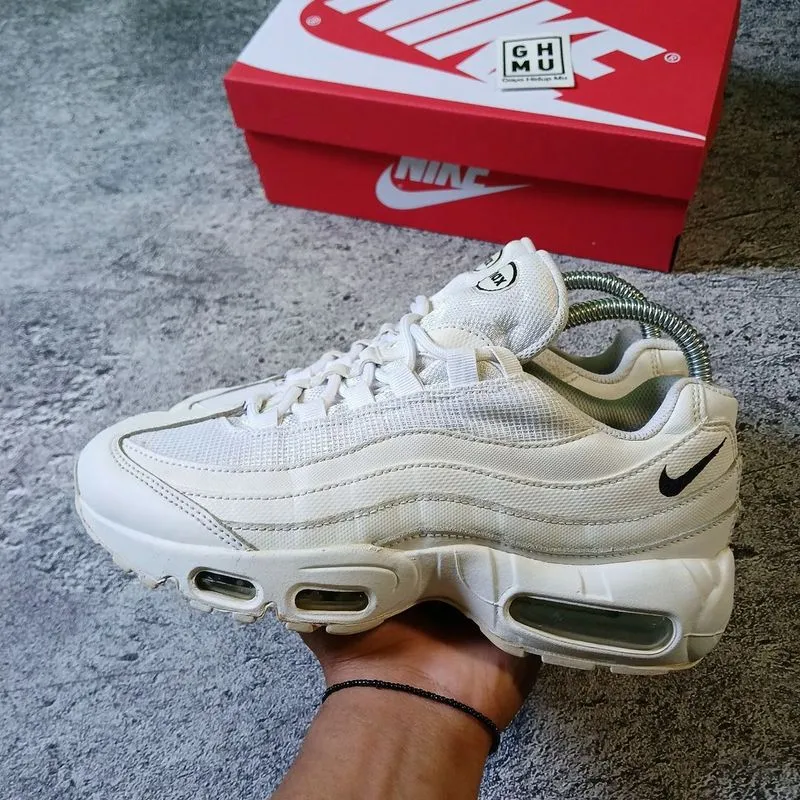 Nike Sportswear Casual Sneakers Wanita white black photo 1