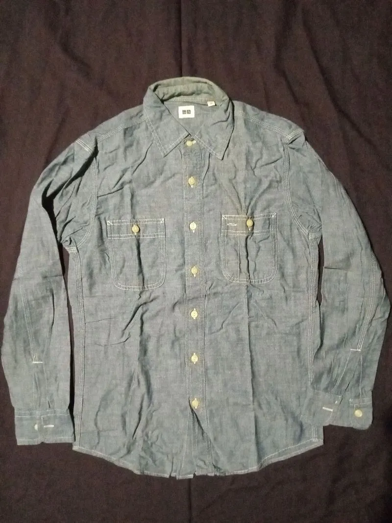 Uniqlo Casual Casual shirt Pria blue photo 1