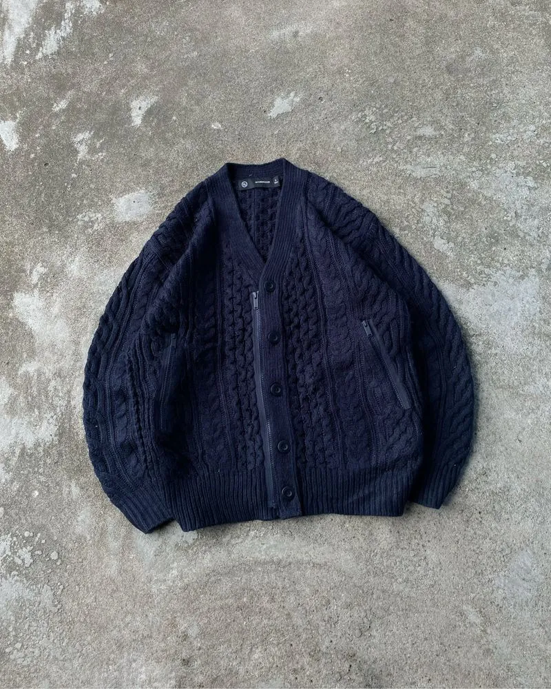 GU x UNDERCOVER CARDIGAN photo 1