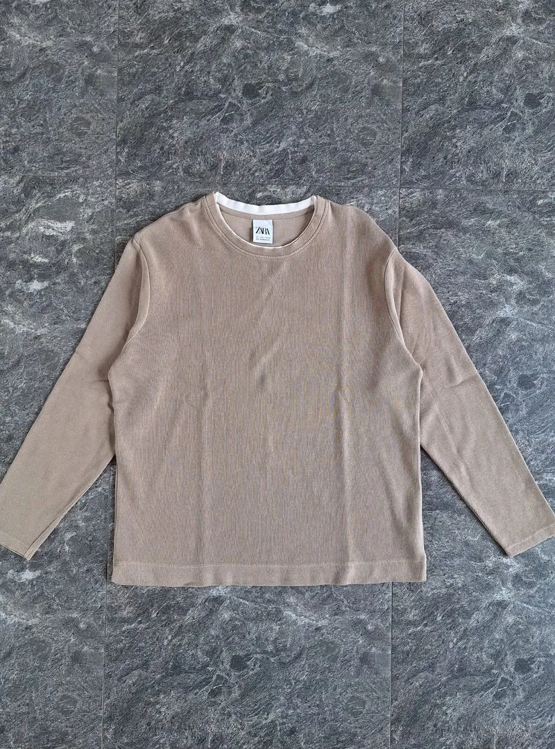 ZARA WAFFLE TEXTURED LONG SLEEVE SWEATSHIRT photo 1
