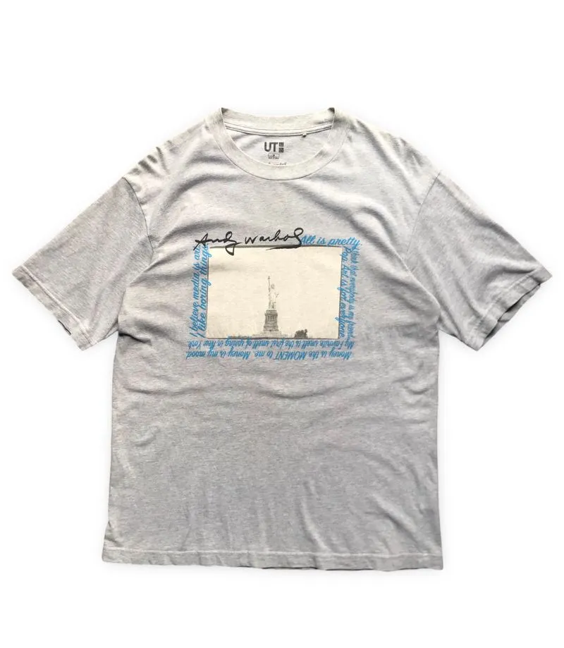 Uniqlo Y2K T-shirt Pria gray photo 1