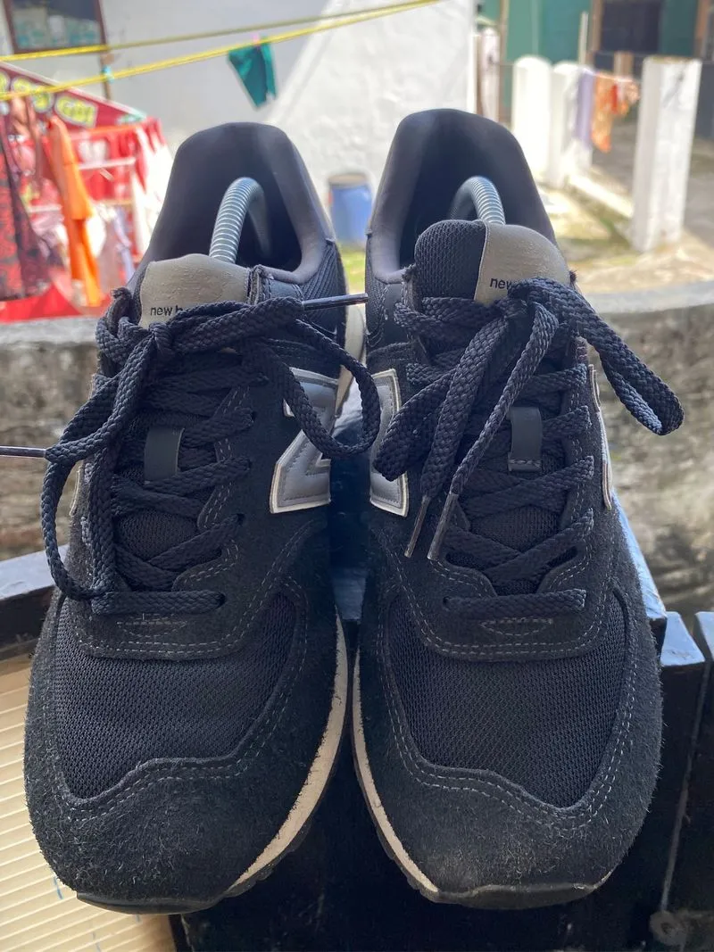 NB 574 photo 1