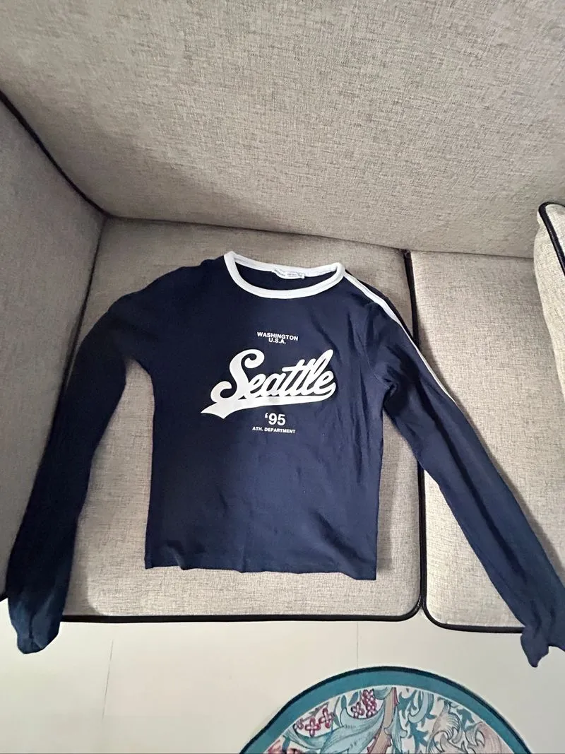 Bershka long sleeve crop top photo 1