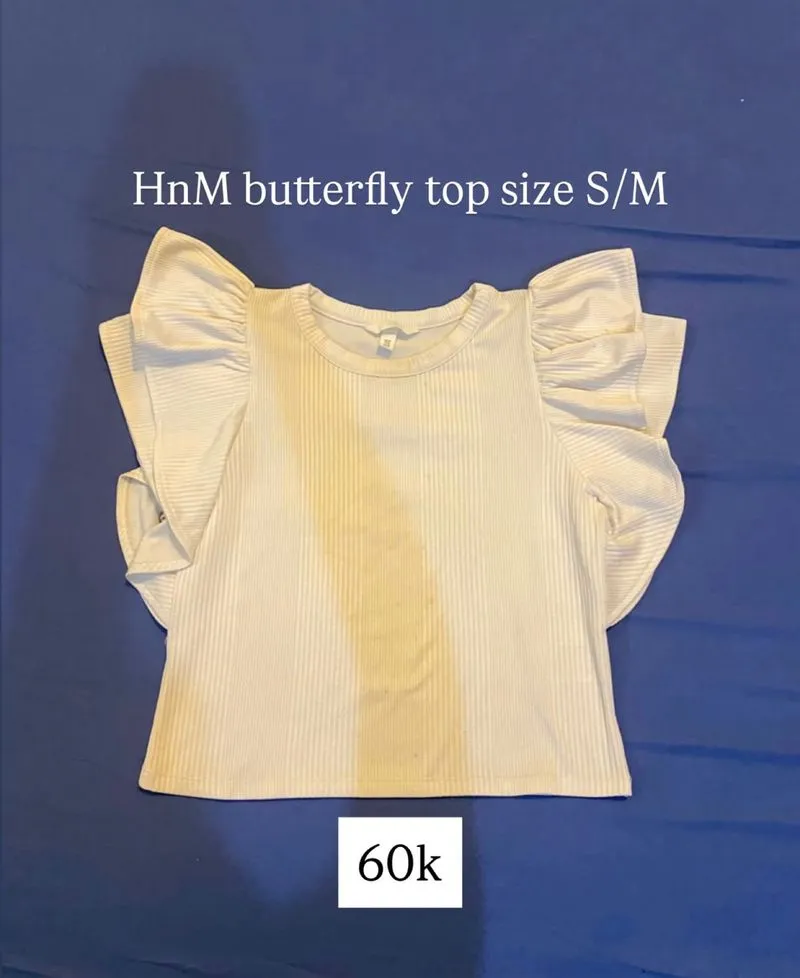 HnM butterfly top photo 1