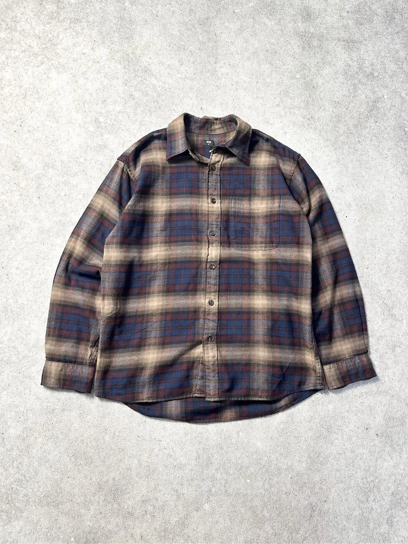 Uniqlo Brown Veterano Shirt photo 1