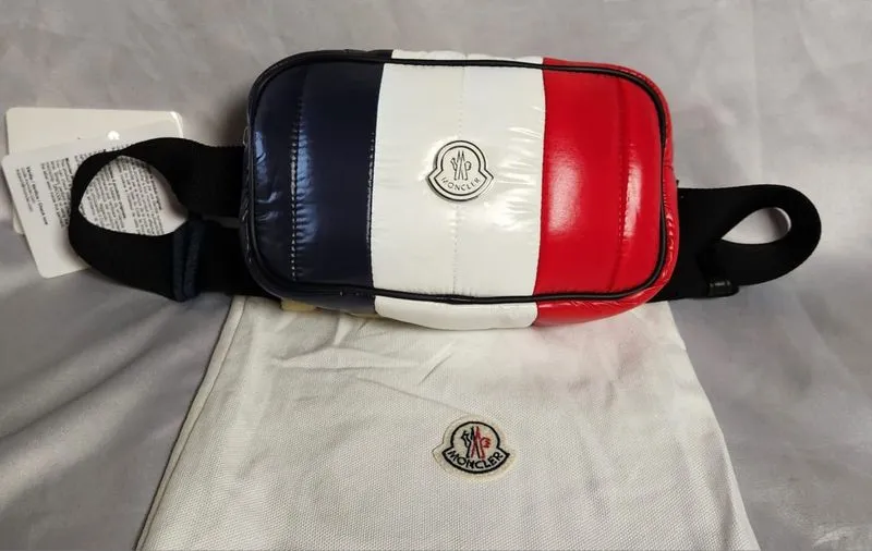 Weistbag moncler  photo 1