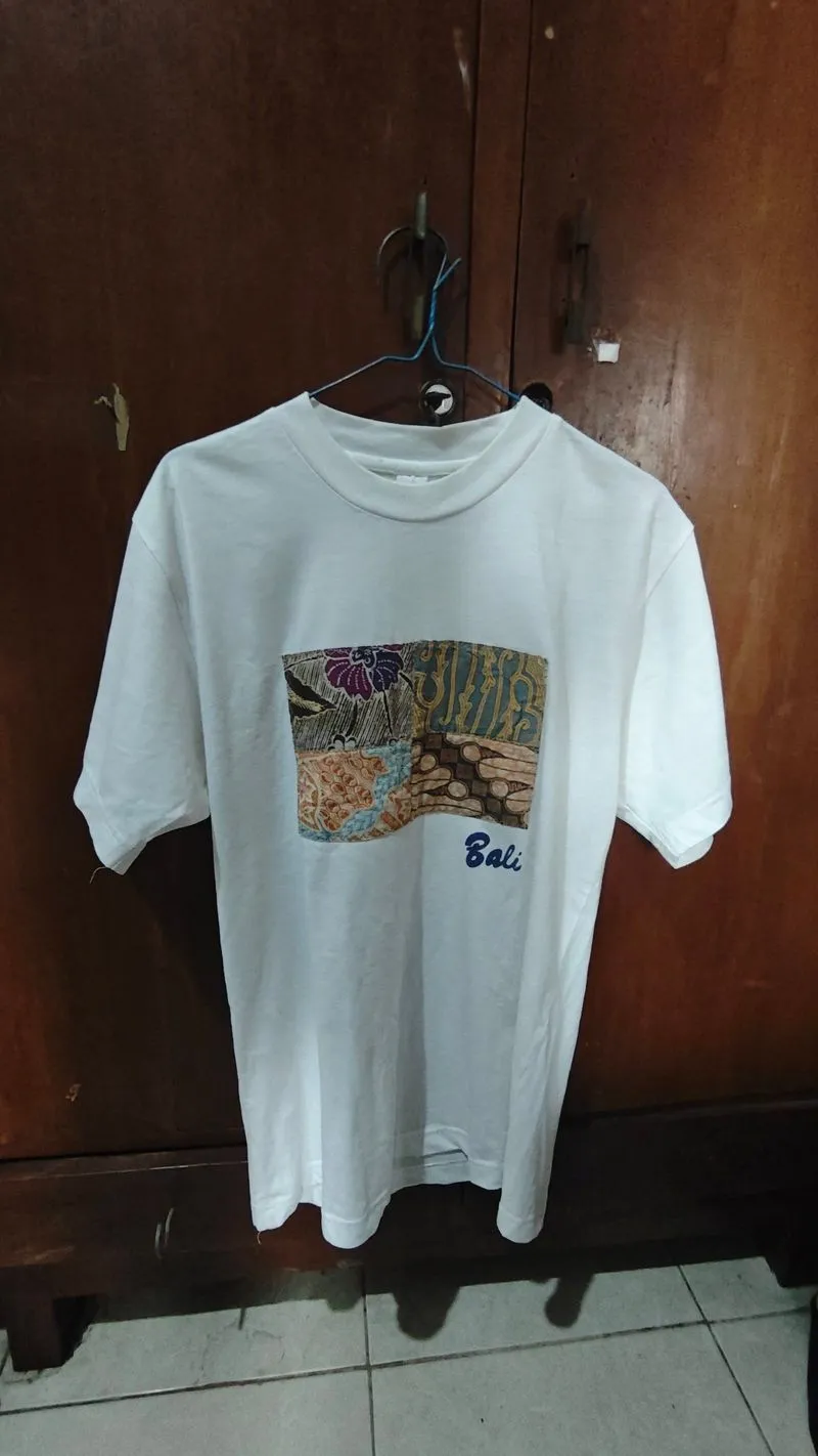 Bali Mosaic T-shirt photo 1
