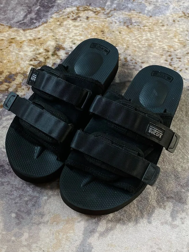 Suicoke Minimalist Sandals slide Pria black