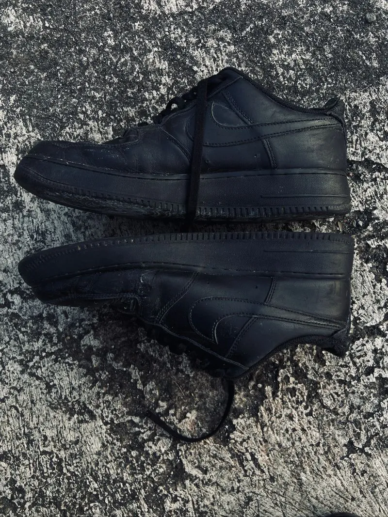 Sepatu Nike Af1 Black photo 1