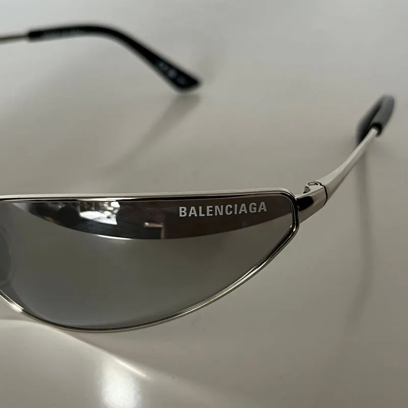 Balenciaga Y2K Luxury Sunglass Pria silver - Preloved
