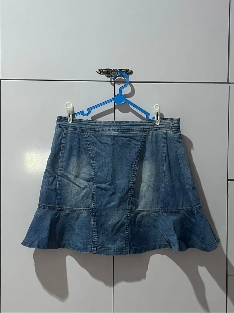 denim skirt photo 1