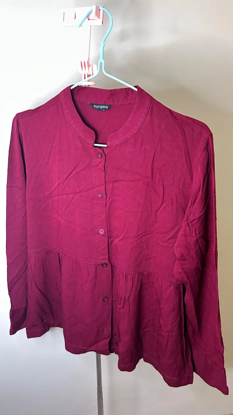 Blouse merah photo 1