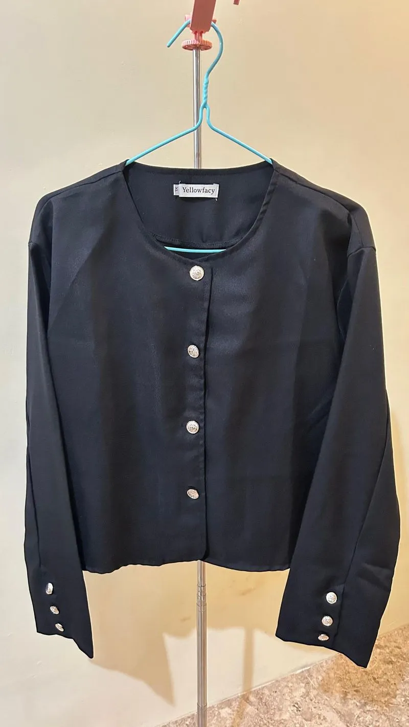 Blazer hitam wanita photo 1
