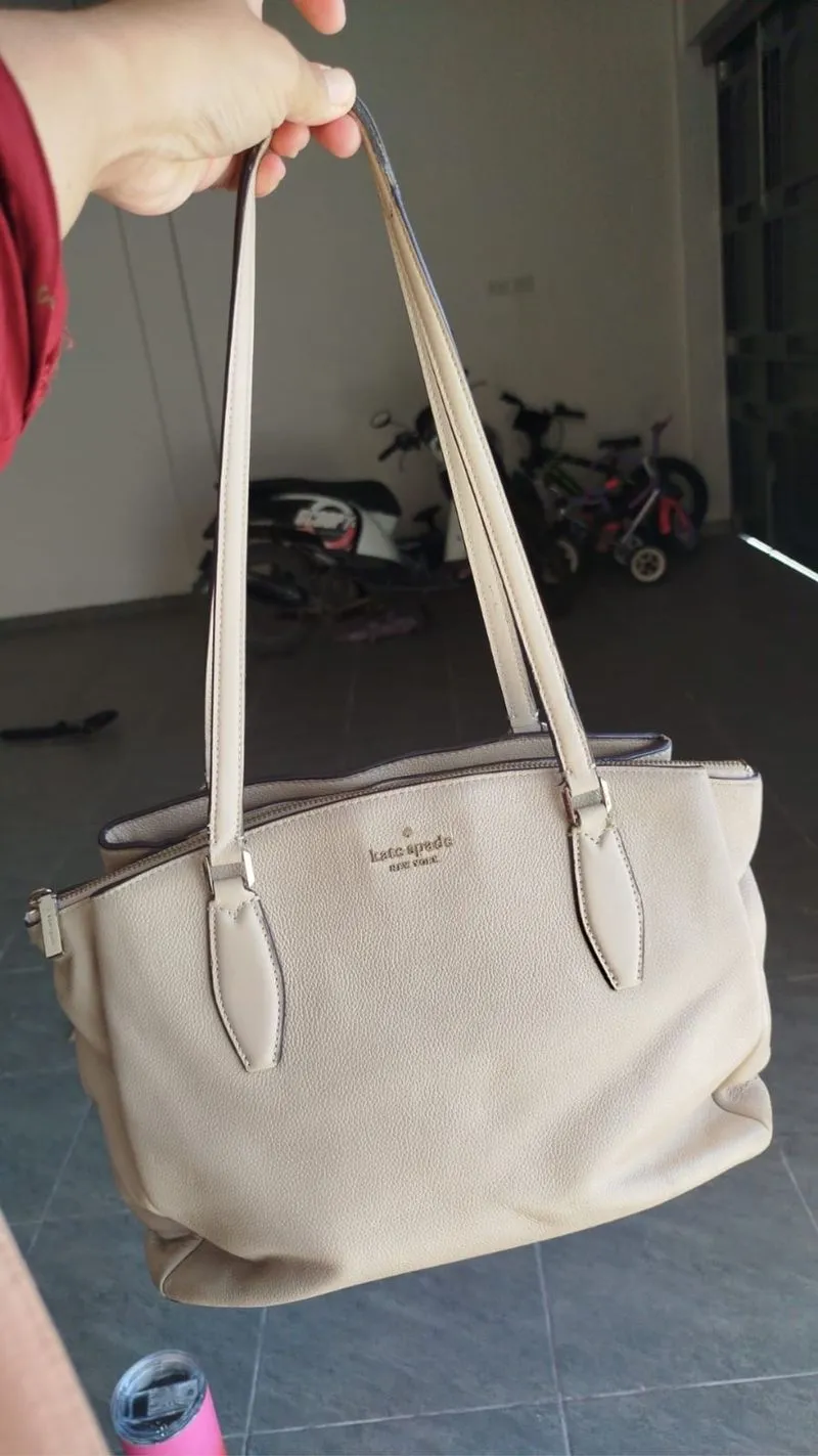 Ks tote photo 1