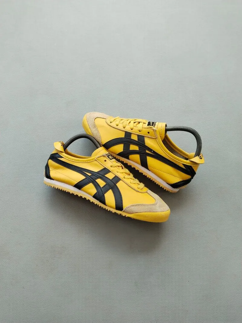 onitsuka photo 1