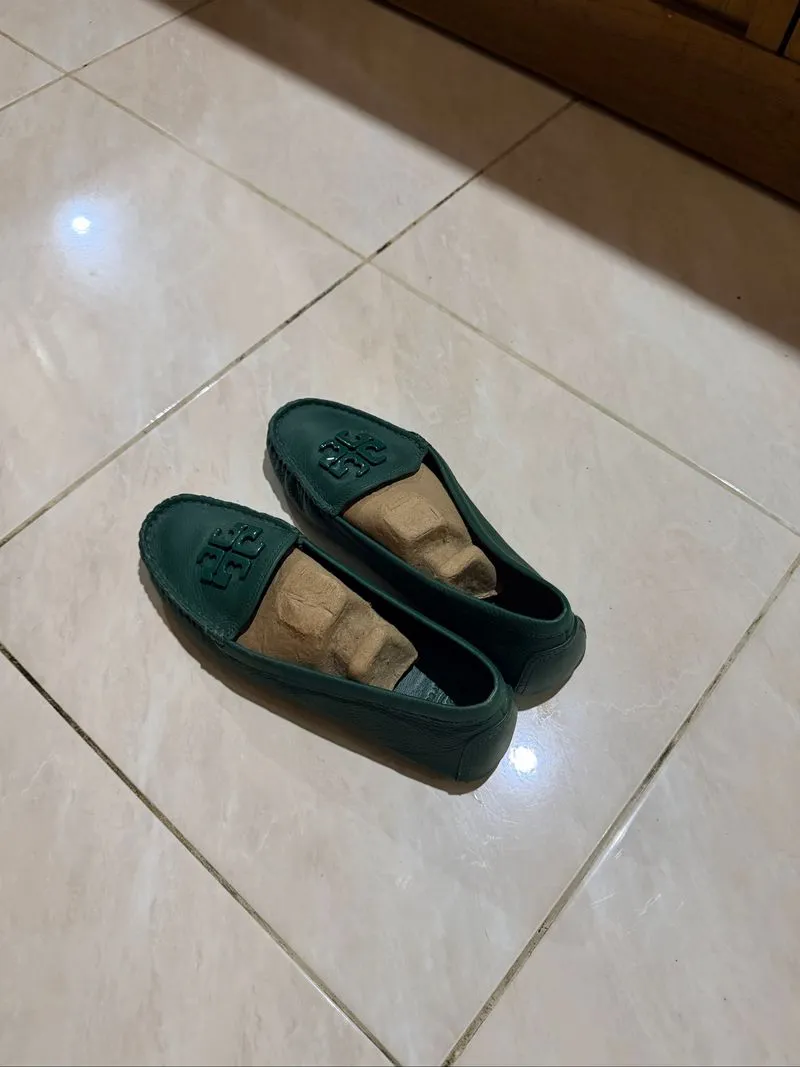 Tory Burch Shoes photo 1