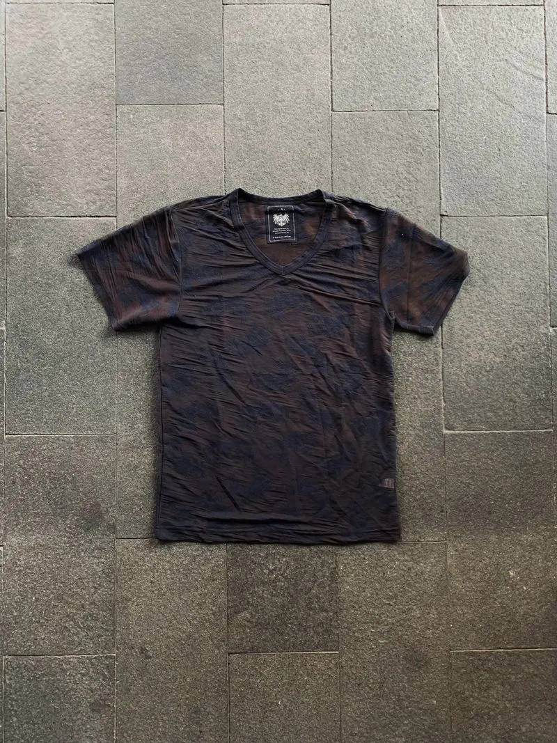 THE ALEX JAPANESE STYLE GOTHIC MESH TEE photo 1
