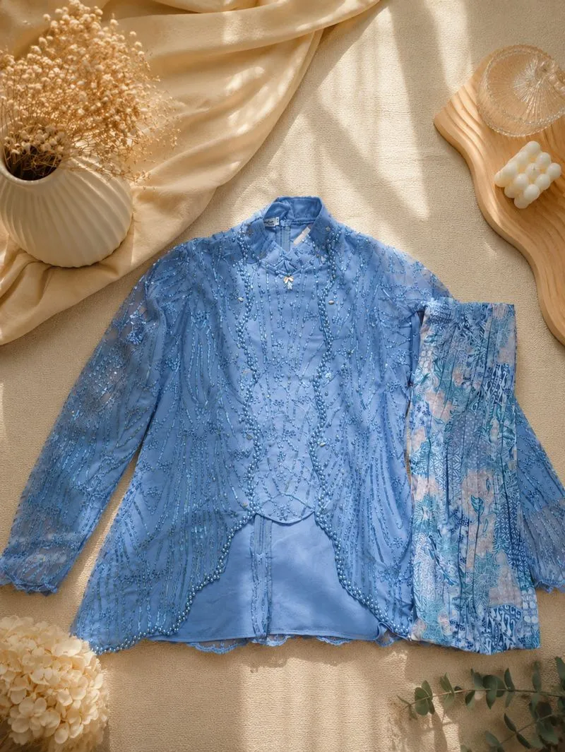 Set kebaya (dapet 2 set ya) photo 1